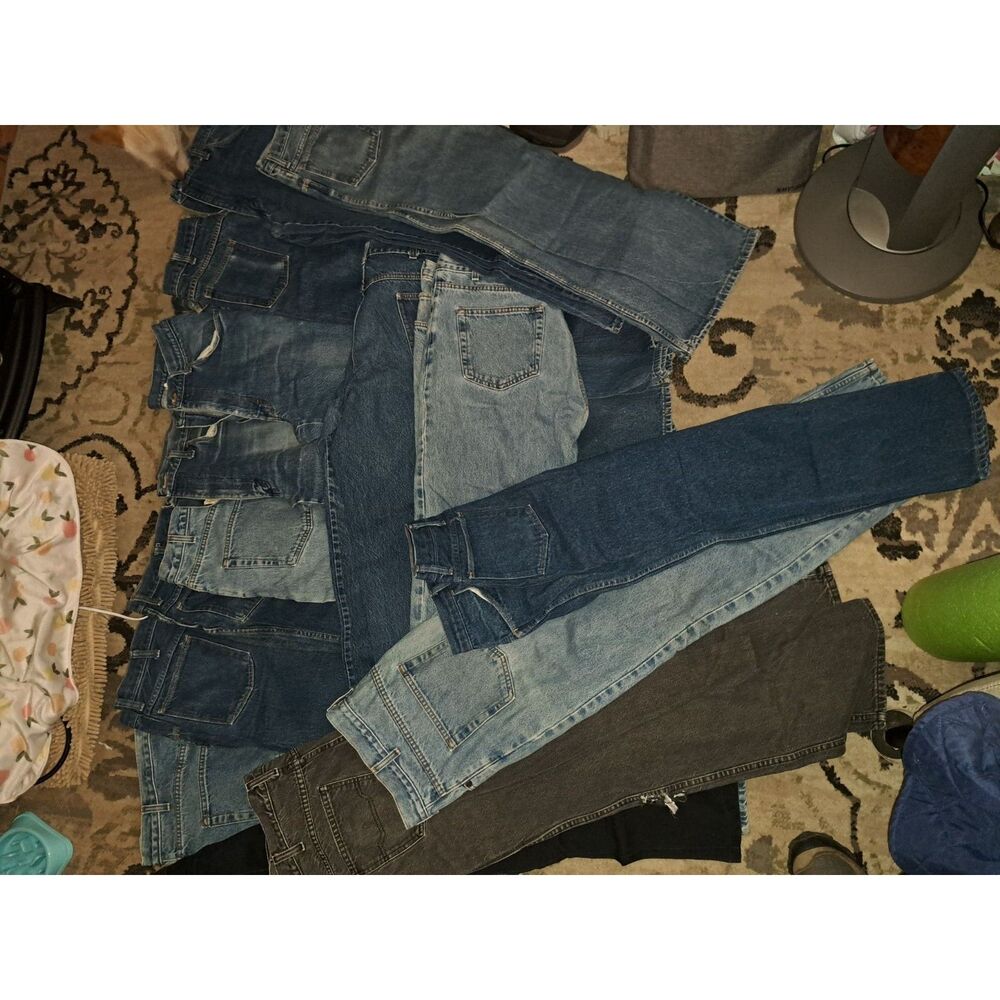 16 Pairs of Unisex 36 waist by 32/34 Length Mostly Rustler Brand